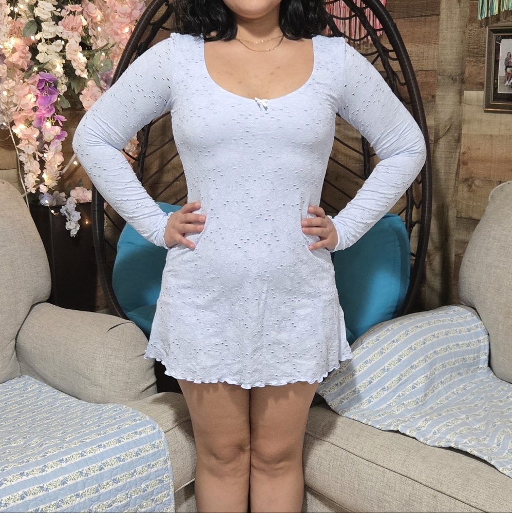 Elegant White Lace Dress